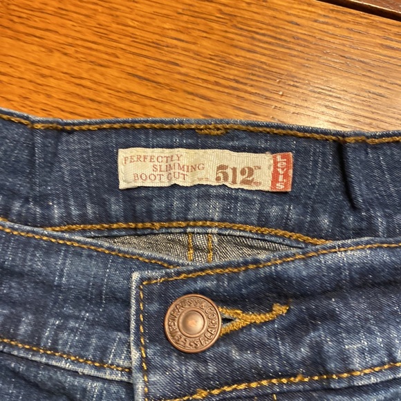 Levi’s 512 Perfectly Slimming Boot Cut Jeans 14 - Picture 3 of 13